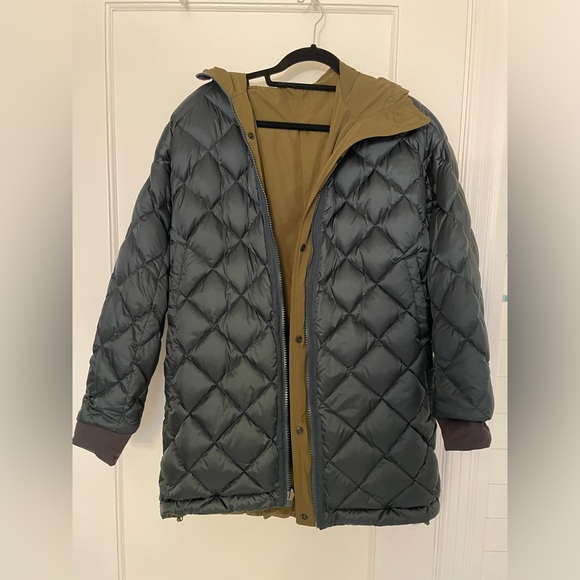 Athleta Vortex reversible down parka quilted jacket green, size XS - Picture 4 of 16